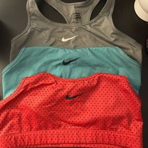 Nike pro sport bra bundle.